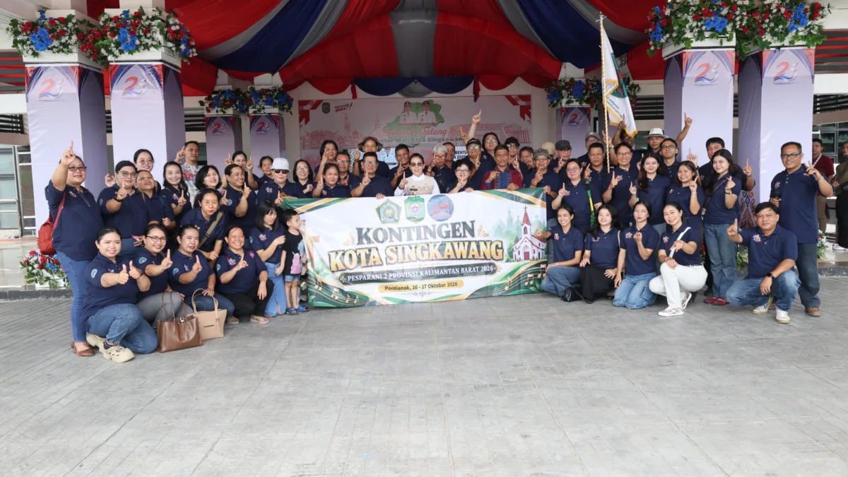 Wali Kota Tjhai Chui Mie Lepas 73 Kontingen Pesparani Singkawang Berlaga di Pontianak