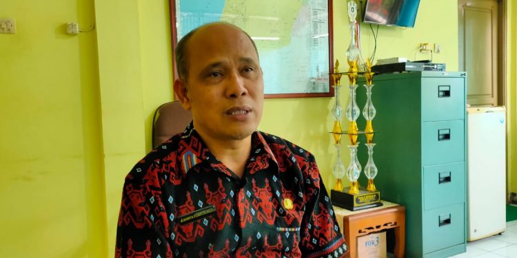 Kadiskes Singkawang dr Barita Ompusunggu