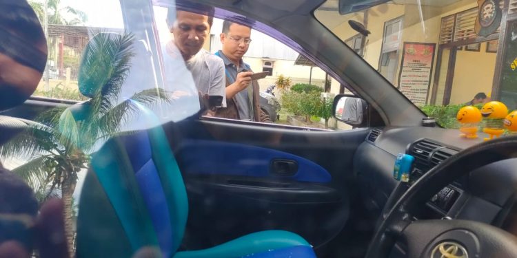Polisi Selidiki Pecah Kaca Mobil di Jalan Diponegoro