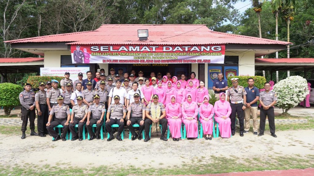 Kapolres AKBP Prasetiyo Adhi Wibowo Sambangi Polsek