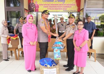 Kapolres AKBP Prasetiyo Adhi Wibowo Sambangi Polsek