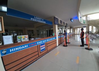 Social Distancing diterapkan dilokasi-lokasi pelayanan publik Polres Singkawang