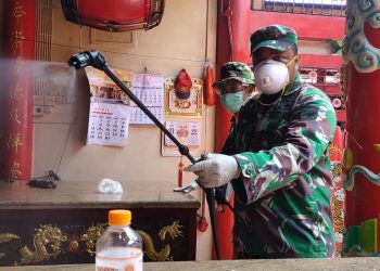 semprot disinfektan