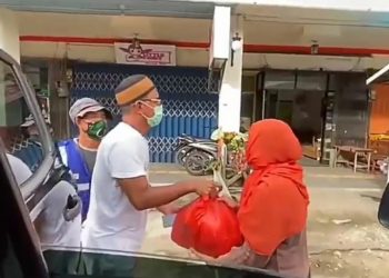 salurkan bantuan
