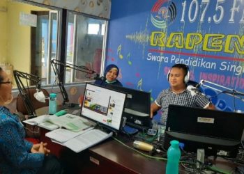 Siaran Proses Belajar Mengajar di Radio Rapensi