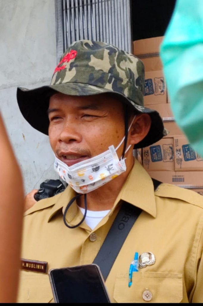 Kadisperindagkop Singkawang Muslimin
