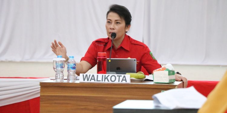 Wali Kota Singkawang Tjhai Chui Mie