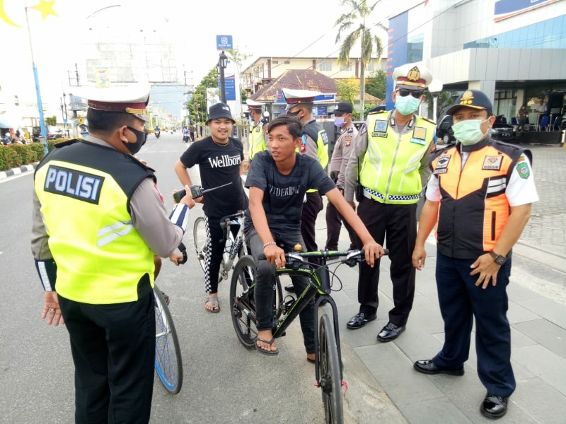 Pesepeda diimbau tidak berkerumun