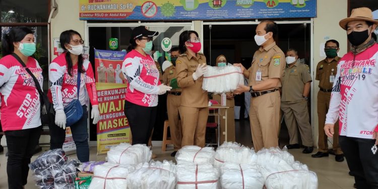 Serahkan Hazmat Suite