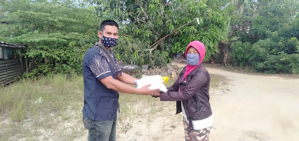 Alumni SMU N 3 Singkawang Tahun 1999 gelar aksi sosial