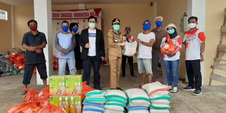 Bantuan Sembako dan Beras untuk ojek pangkalan