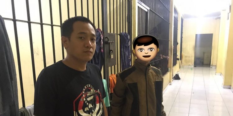 Kasatreskrim AKP Tri Prasetiyo bersama tersangka