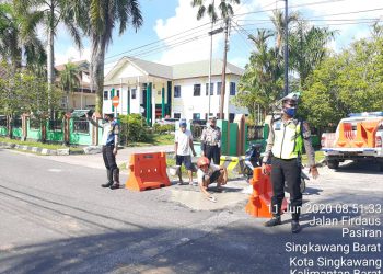 Tambal Jalan Berlubang