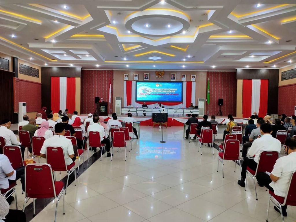 Wakil Ketua KPK Lili Pintauli Siregar dan Walikota Singkawang