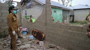 Wali Kota Singkawang Semangati Korban Angin Kencang