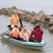 Walikota Singkawang mencoba perahu nelayan yang menggunakan bahan bakar gas