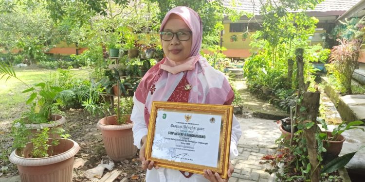 Adiwiyata Sekolah Peduli dan Berbudaya