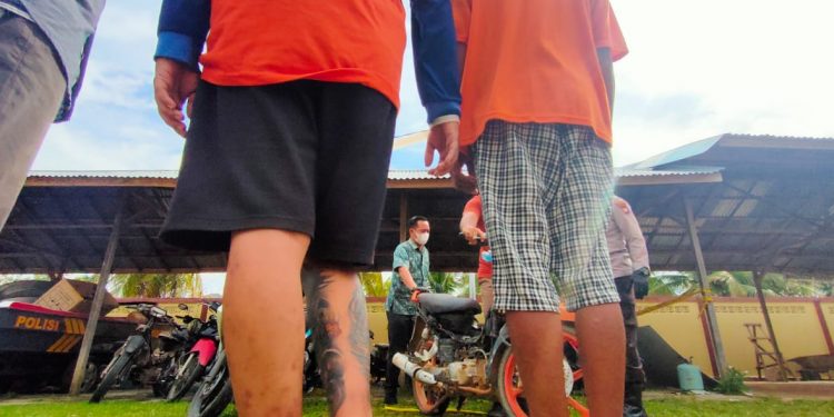 Kancil Ditangkap Polisi