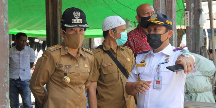 Walikota Singkawang Tjhai Chui Mie