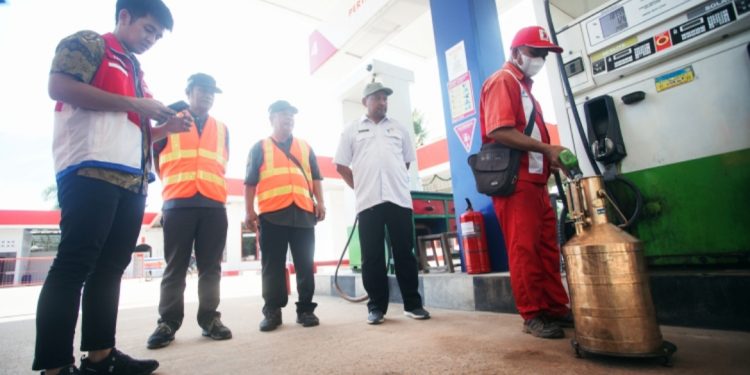 PT Pertamina Patra Niaga dan Pemkot Singkawang Sidak SPBU Antisipasi Kecurangan