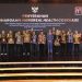 Wapres Ma’ruf Amin Serahkan Penghargaan UHC Awards ke 493 Kepala Daerah se-Indonesia Termasuk Kota Singkawang