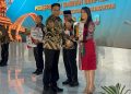 Pemkot Singkawang Terima Penghargaan di Ajang Apresiasi Pemerintah Daerah Berprestasi 2026 Batch II Regional Kalimantan